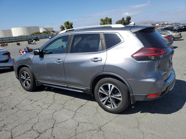 JN8AT2MT5JW492409 - 2018 NISSAN ROGUE S GRAY photo 2