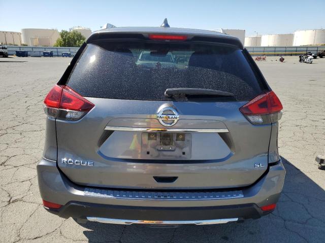 JN8AT2MT5JW492409 - 2018 NISSAN ROGUE S GRAY photo 6