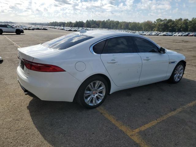 SAJBR4BV8HCY32745 - 2017 JAGUAR XF WHITE photo 3