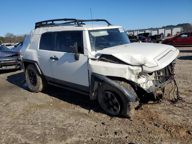 JTEBU11F58K029656 - 2008 TOYOTA FJ CRUISER WHITE photo 4