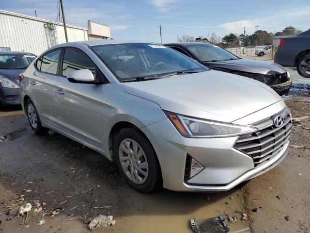 5NPD74LF4KH420919 - 2019 HYUNDAI ELANTRA SE SILVER photo 4