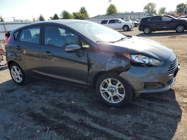 3FADP4EJ0FM178637 - 2015 FORD FIESTA SE GRAY photo 4