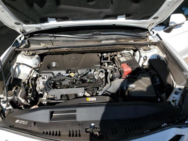 4T1G11AK0NU053827 - 2022 TOYOTA CAMRY SE 白色 照片 11