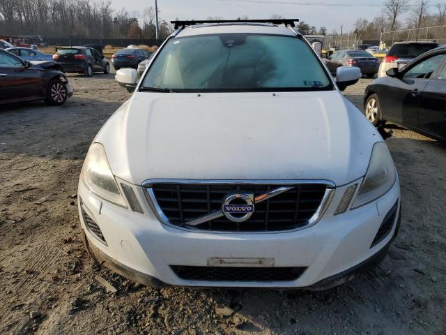 YV4902DZ1D2450839 - 2013 VOLVO XC60 T6 WHITE photo 5