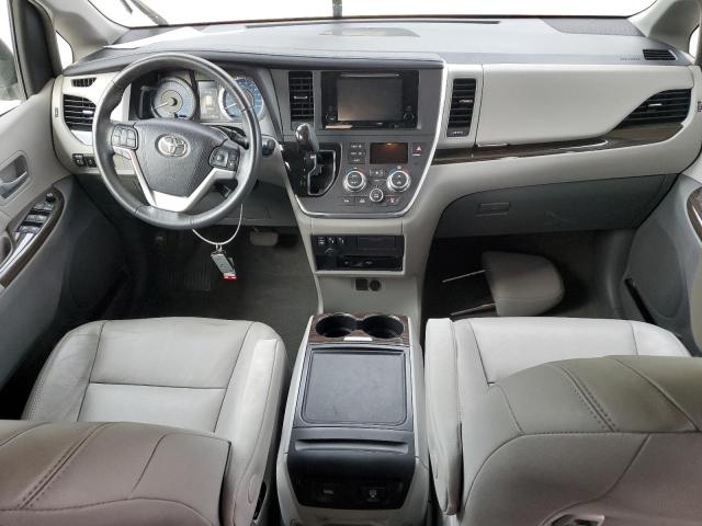 5TDYZ3DC3HS814151 - 2017 TOYOTA SIENNA XLE GRAY photo 8