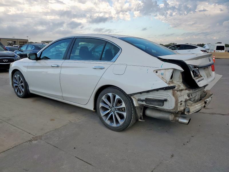 1HGCR2F52FA264634 - 2015 HONDA ACCORD SPORT Ақ фото 2