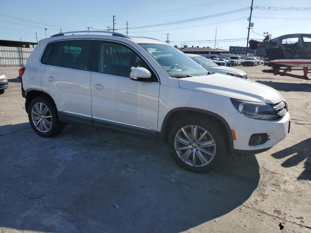 WVGAV3AX9EW536237 - 2014 VOLKSWAGEN TIGUAN S WHITE photo 4