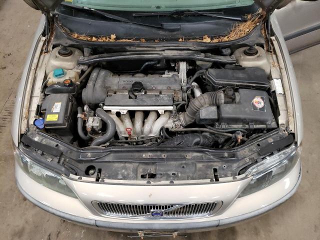 YV1SW61T732325542 - 2003 VOLVO V70 TAN photo 11