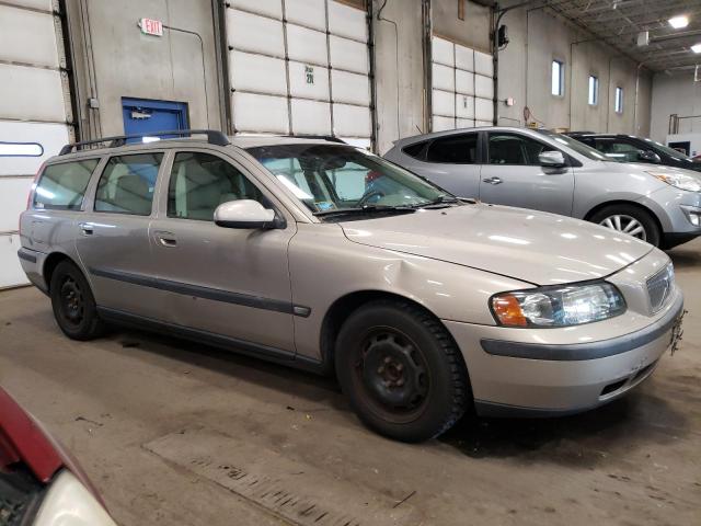 YV1SW61T732325542 - 2003 VOLVO V70 TAN photo 4