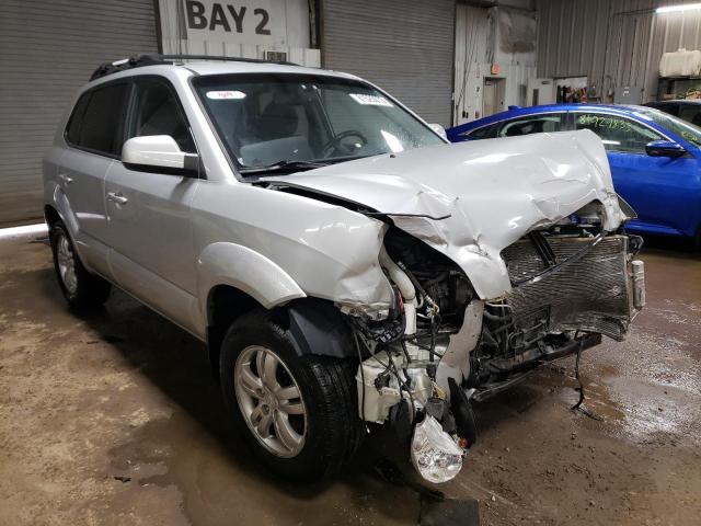 KM8JN12B68U909757 - 2008 HYUNDAI TUCSON SE SILVER photo 4