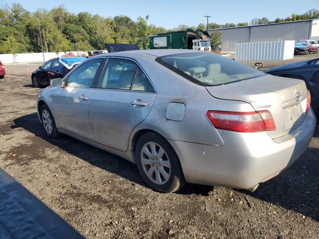 4T1BK46K97U054267 - 2007 TOYOTA CAMRY LE SILVER photo 2