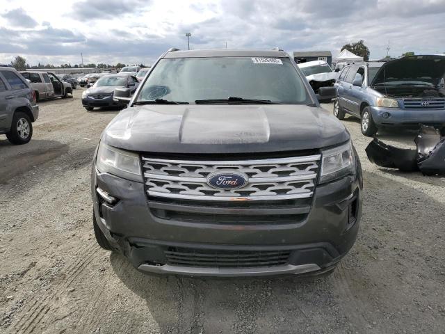 1FM5K8D84KGA87650 - 2019 FORD EXPLORER XLT CHARCOAL photo 5
