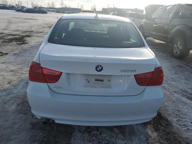 WBAPG73559A399177 - 2009 BMW 323 I WHITE photo 6