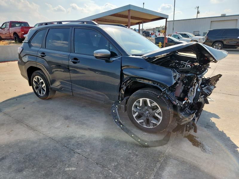 JF2SLDDC7SH553861 - 2025 SUBARU FORESTER PREMIUM BLACK photo 4