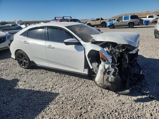 SHHFK7G46KU201538 - 2019 HONDA CIVIC SPORT WHITE photo 4