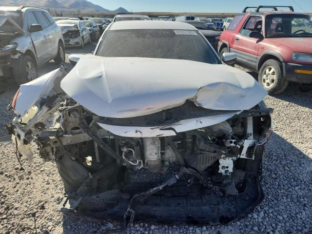 SHHFK7G46KU201538 - 2019 HONDA CIVIC SPORT WHITE photo 5