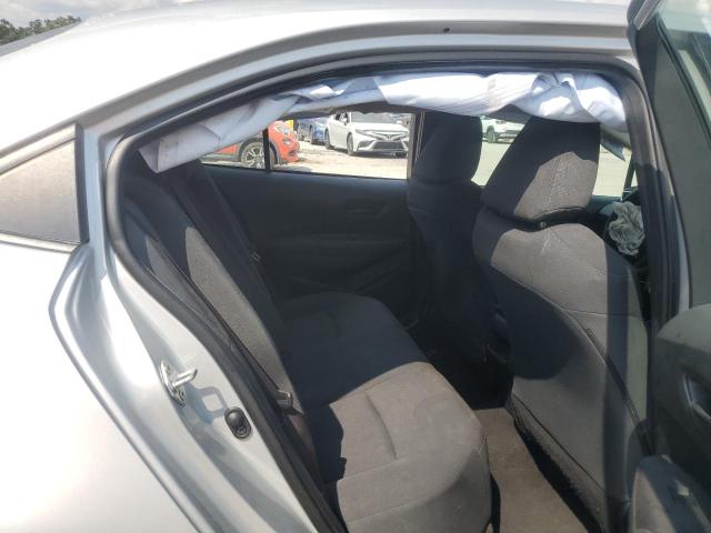 5YFEPMAE4NP273197 - 2022 TOYOTA COROLLA LE Gümüş foto 10