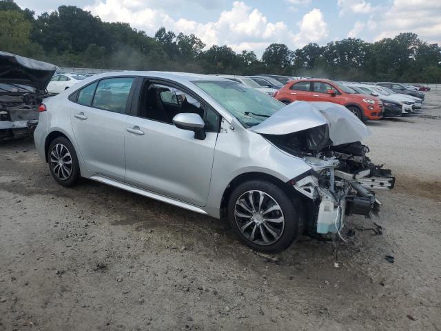 5YFEPMAE4NP273197 - 2022 TOYOTA COROLLA LE Gümüş foto 4