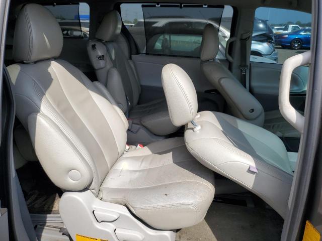 5TDKK3DC5CS221619 - 2012 TOYOTA SIENNA LE გრაფიტი ფოტო 11