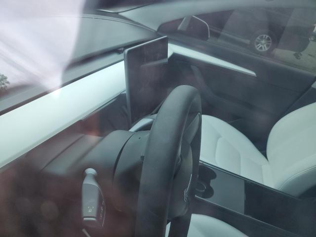 5YJ3E1EC0NF109008 - 2022 TESLA MODEL 3 白色 照片 9