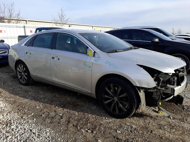 2G61N5S38D9121268 - 2013 CADILLAC XTS SILVER photo 4