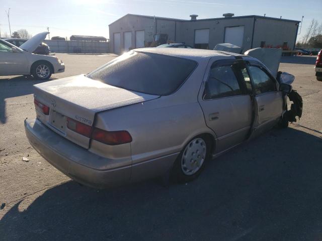 4T1BG22K5XU868282 - 1999 TOYOTA CAMRY CE TAN photo 3