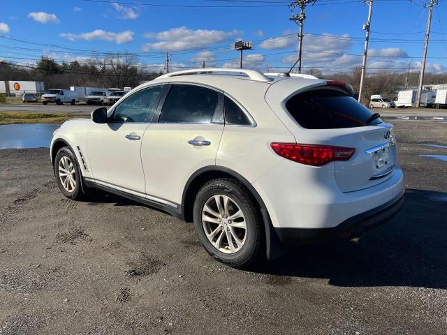 JNRAS18W19M152677 - 2009 INFINITI FX35 WHITE photo 3