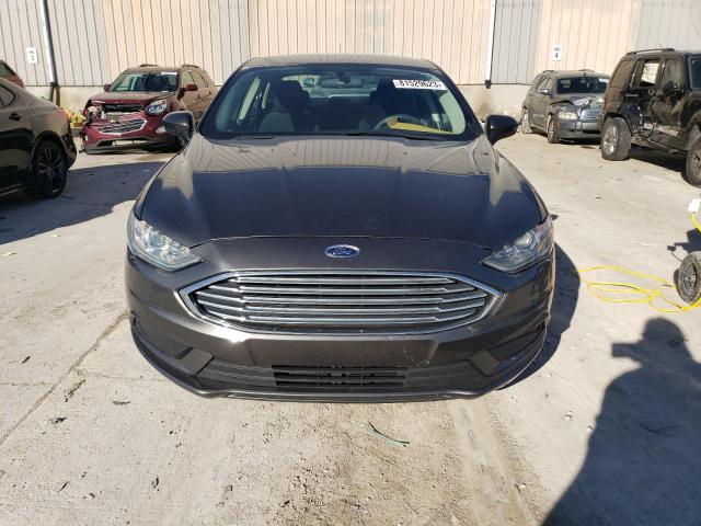 3FA6P0H78HR394842 - 2017 FORD FUSION SE GRAY photo 5