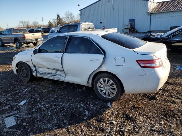 4T1BF3EK8AU539152 - 2010 TOYOTA CAMRY BASE WHITE photo 2