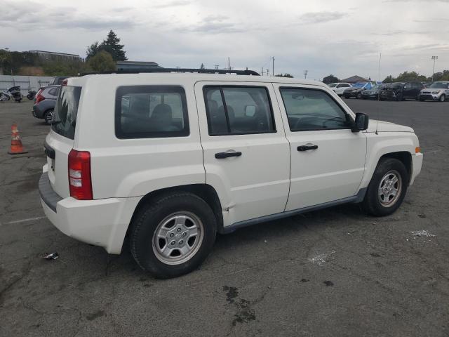 1J8FT28057D359969 - 2007 JEEP PATRIOT SPORT Սպիտակ լուսանկար 3