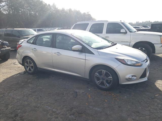 1FADP3F27EL402813 - 2014 FORD FOCUS SE SILVER photo 4