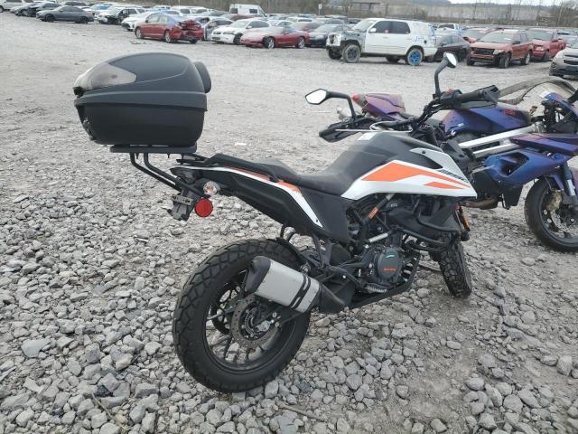 MD2JGJ409LC207144 - 2020 KTM 390 ADVENTURE WHITE photo 4