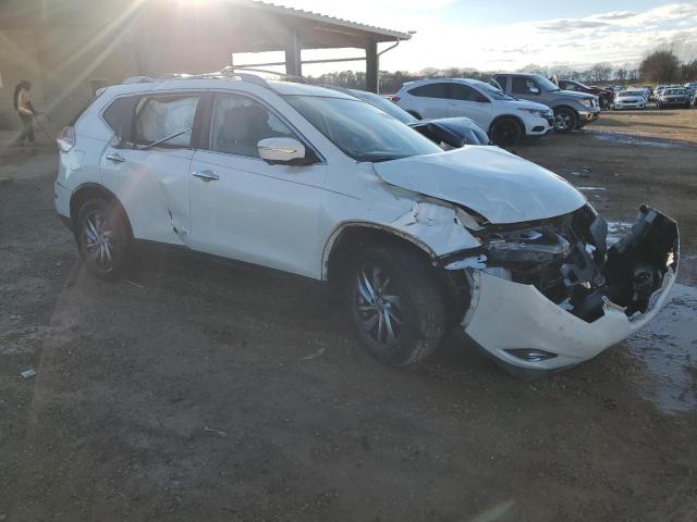 5N1AT2MT9FC769269 - 2015 NISSAN ROGUE S WHITE photo 4