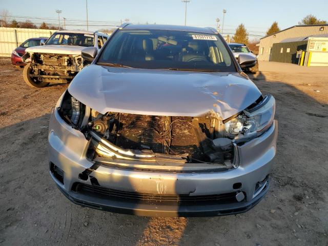 5TDBKRFH1GS248611 - 2016 TOYOTA HIGHLANDER LE SILVER photo 5