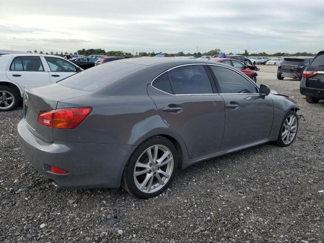 JTHBK262965002170 - 2006 LEXUS IS 250 GRAY photo 3