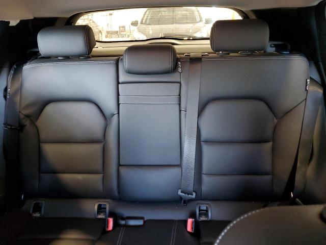 SJKCH5CR6JA055042 - 2018 INFINITI QX30 BASE 蓝色 照片 10