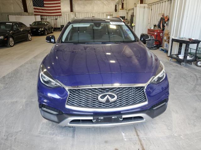 SJKCH5CR6JA055042 - 2018 INFINITI QX30 BASE 蓝色 照片 5