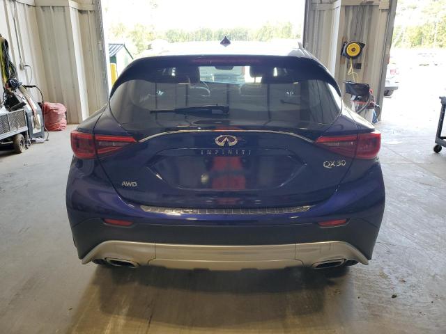 SJKCH5CR6JA055042 - 2018 INFINITI QX30 BASE 蓝色 照片 6