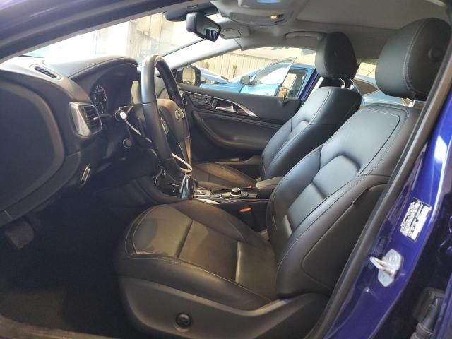 SJKCH5CR6JA055042 - 2018 INFINITI QX30 BASE 蓝色 照片 7