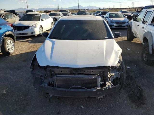 1G11H5SA7DF245907 - 2013 CHEVROLET MALIBU LTZ თეთრი ფოტო 5