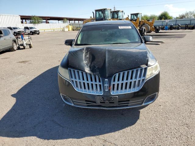 2LMHJ5AT0BBJ50245 - 2011 LINCOLN MKT შავი ფოტო 5