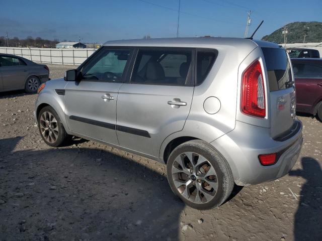 KNDJT2A60D7546837 - 2013 KIA SOUL + SILVER photo 2