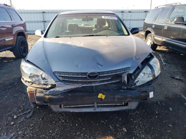 4T1BE32K12U620373 - 2002 TOYOTA CAMRY LE GRAY photo 5