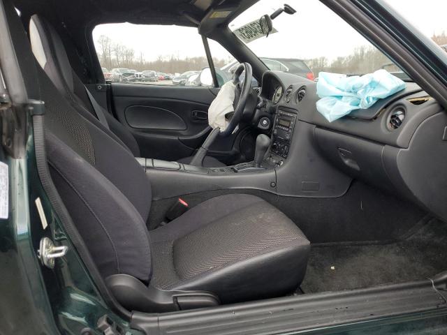 JM1NB353920221748 - 2002 MAZDA MX-5 MIATA BASE GREEN photo 10