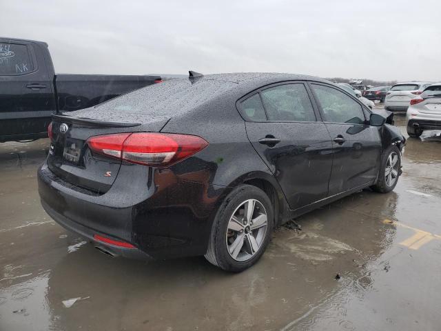 3KPFL4A77JE283817 - 2018 KIA FORTE LX BLACK photo 3