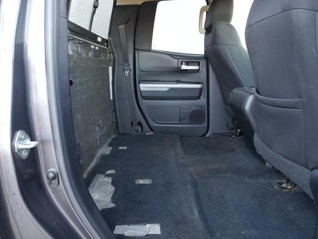 5TFUY5F1XLX913674 - 2020 TOYOTA TUNDRA DOUBLE CAB SR/SR5 GRAY photo 10