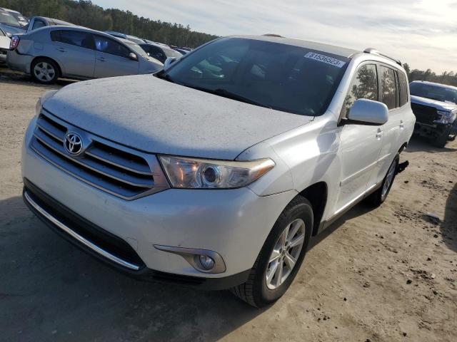 5TDZK3EH9DS141556 - 2013 TOYOTA HIGHLANDER BASE WHITE photo 1