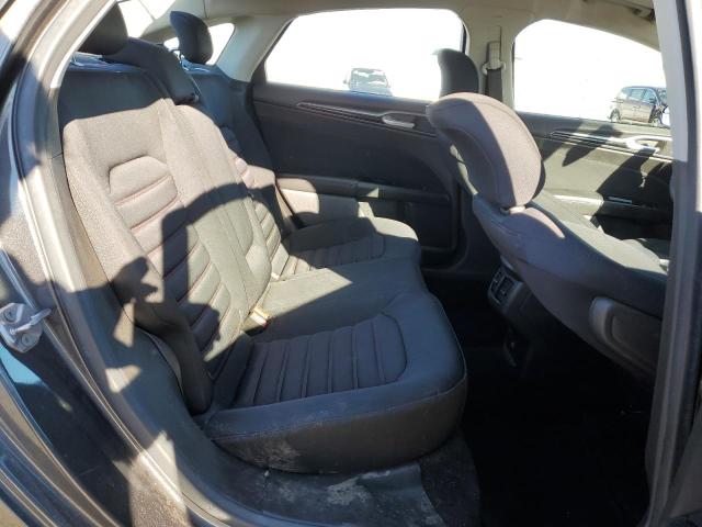 3FA6P0H78GR397402 - 2016 FORD FUSION SE GRAY photo 10