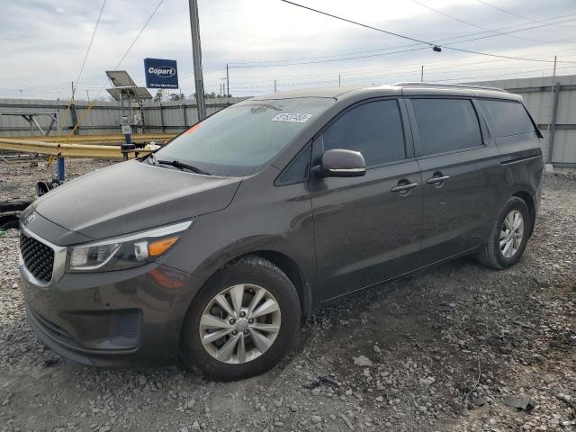 KNDMB5C19H6331620 - 2017 KIA SEDONA LX GRAY photo 1