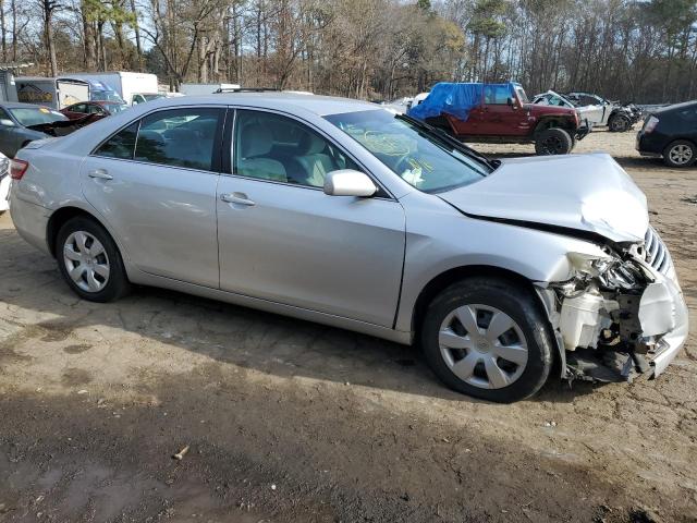 4T4BE46K09R125887 - 2009 TOYOTA CAMRY BASE SILVER photo 4